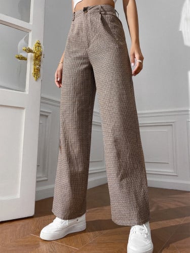 بنطال كاروهات بشكل جميل