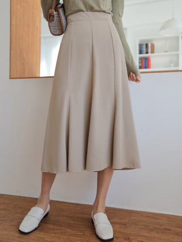 تنورة بخصر عالي وسحاب خلفي