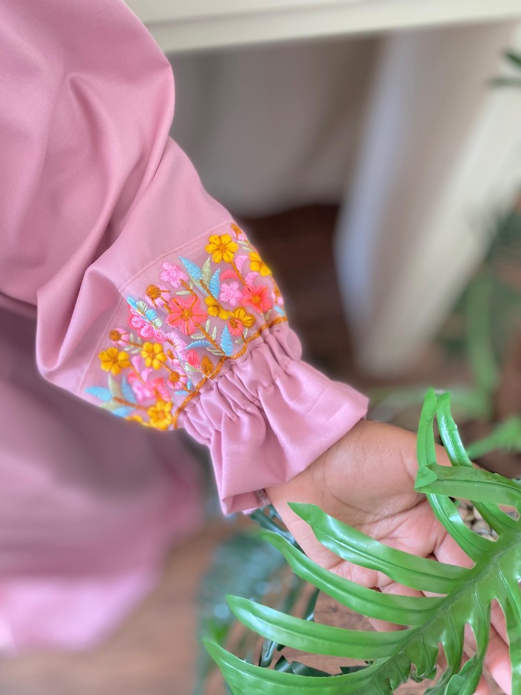 لباس صلاة للمكلفات