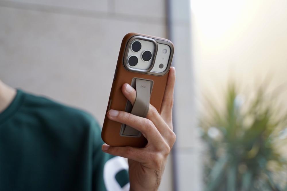 الكفر مو بس شكل… هو تأمين جوالك