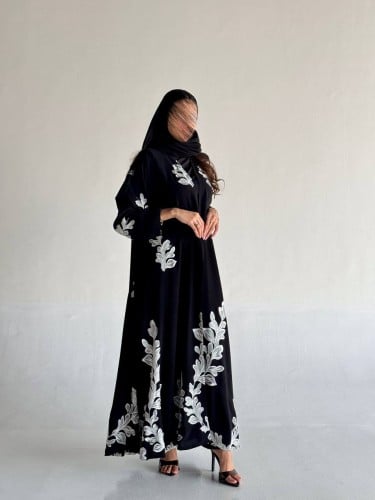 عباية كريب تطريز