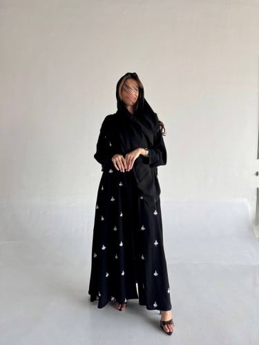 عباية تطريز كريب اسود