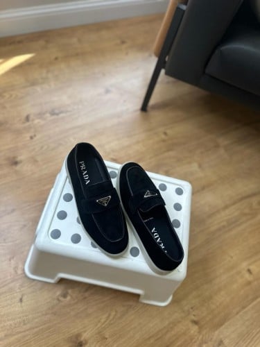 PRADA برادا