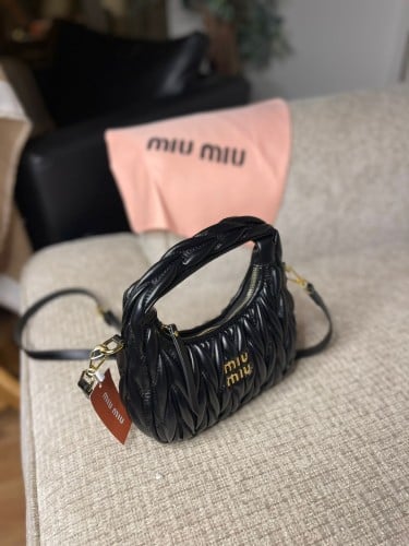 MIU MIU ميو ميو