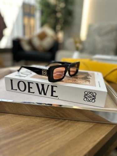 LOEWE لويڤي