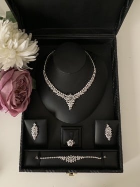 افخم اطقم الزركون للعرايس