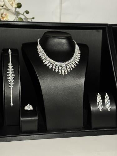 طقم اكسسوار عروس -  فيولا