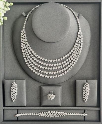 طقم اكسسوار عروس B1