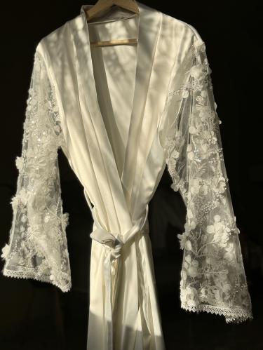 روب عروسة - لوريس