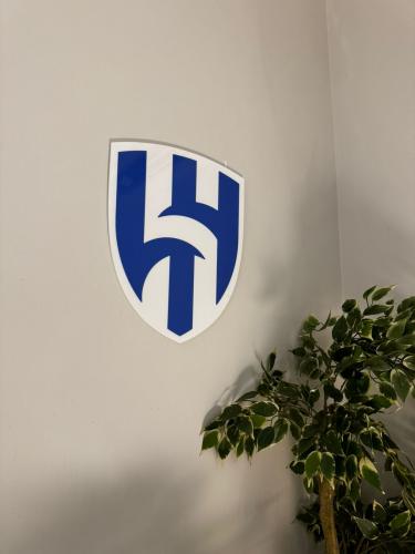 مجسم شعار نادي الهلال