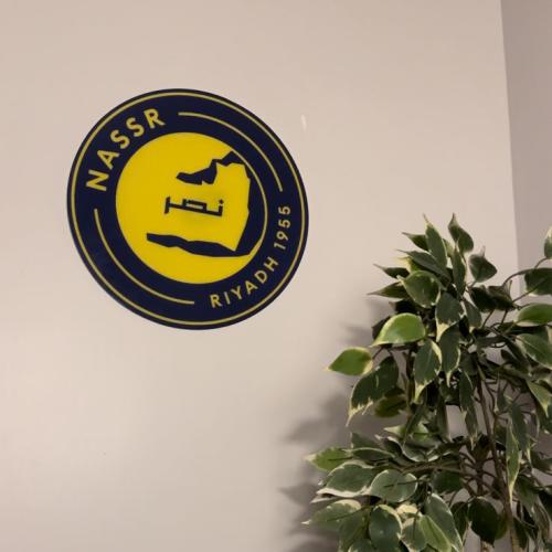 مجسم شعار نادي النصر
