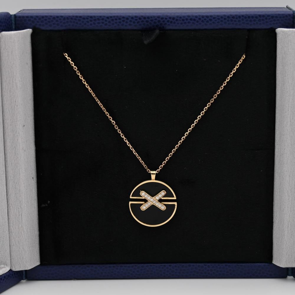 عقد ذهب باك مان