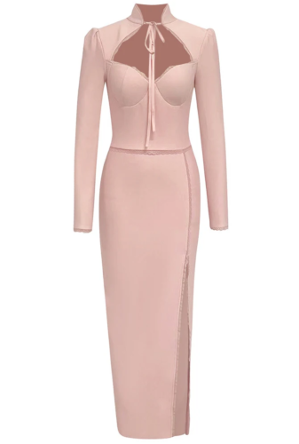 فستان زهري طويل