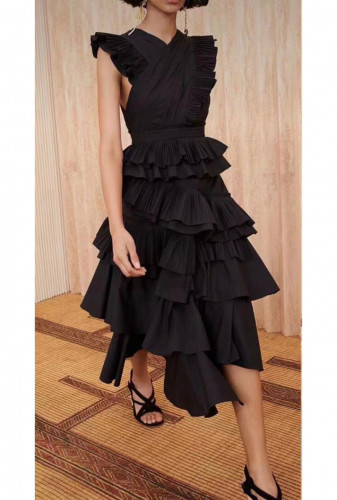 فستان اسود طبقات متوفر باللونين