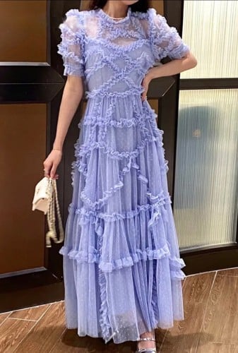 فستان سماوي طويل