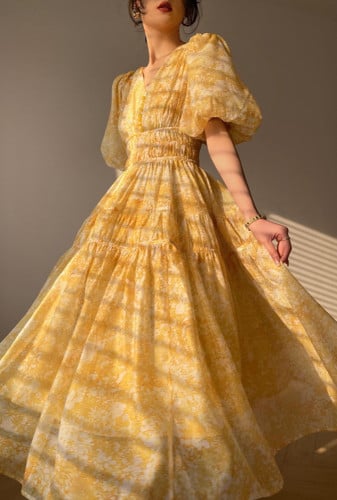 فستان اصفر مشجر طويل