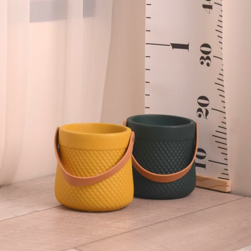 حوض سيراميك بملمس حجري مع حامل من الجلد