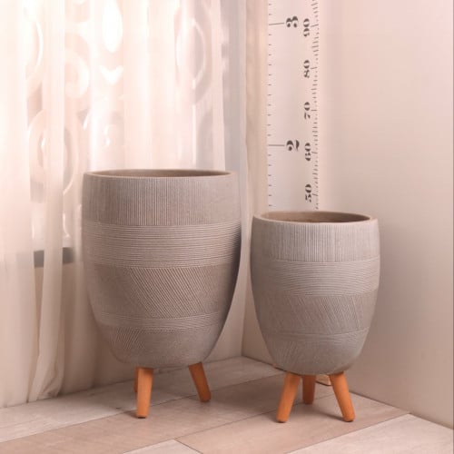 حوض فايبر كلاي بأرجل خشبية