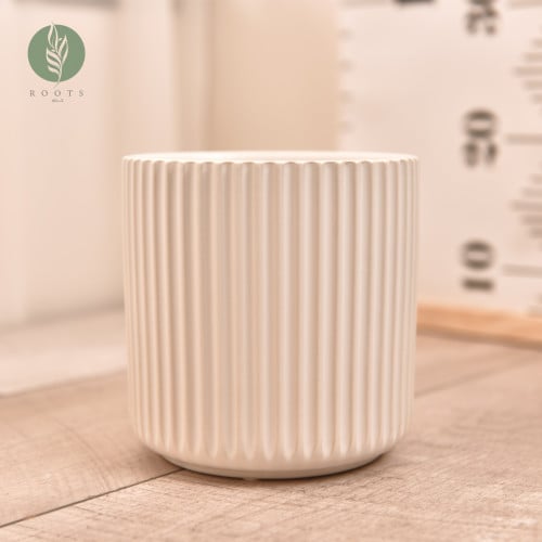 حوض سيراميك أبيض