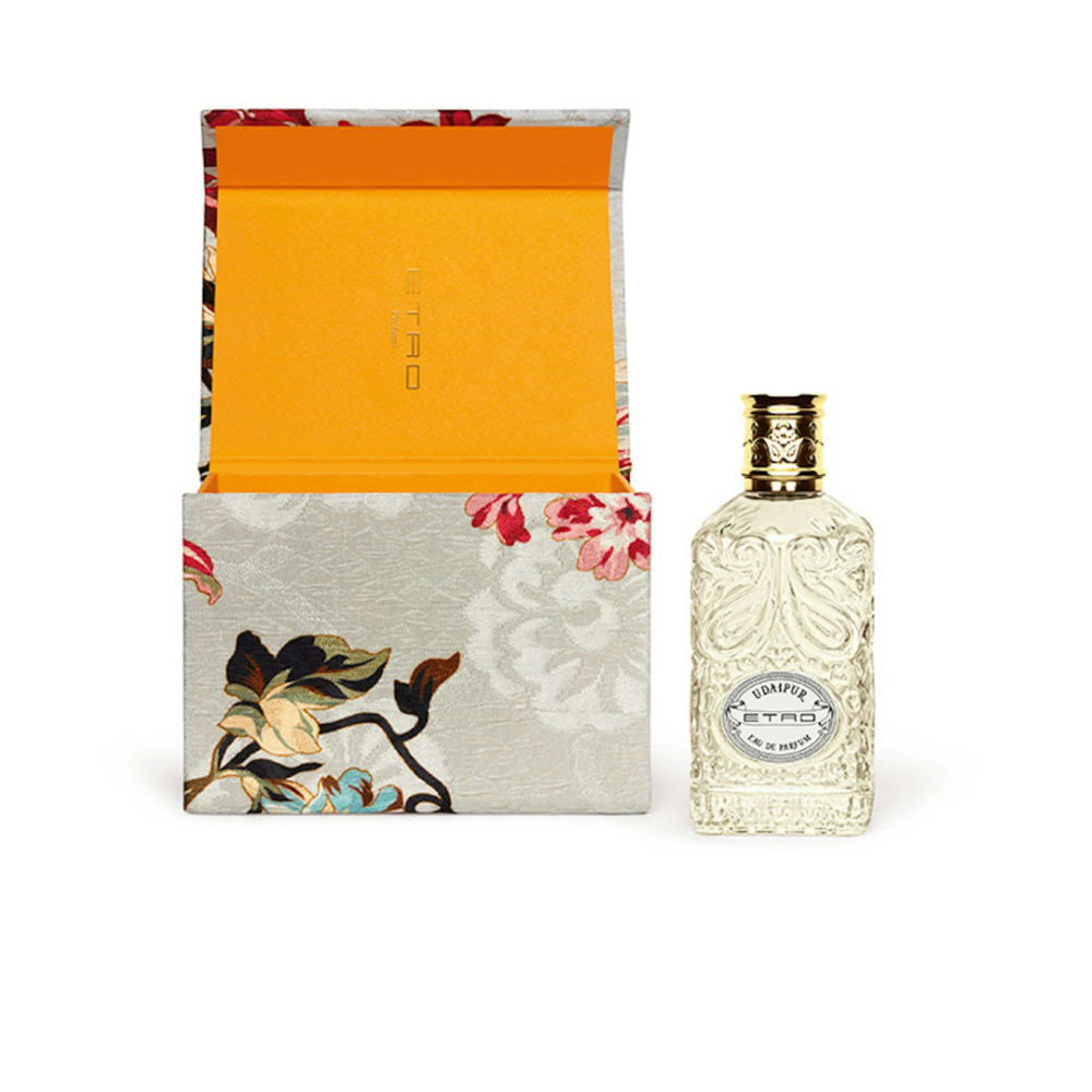 عطور للجنسين