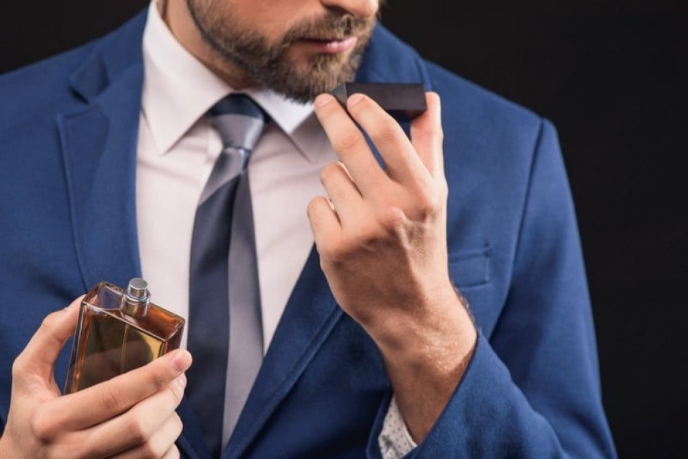 عطور النيش الفاخرة موقع سيسلي