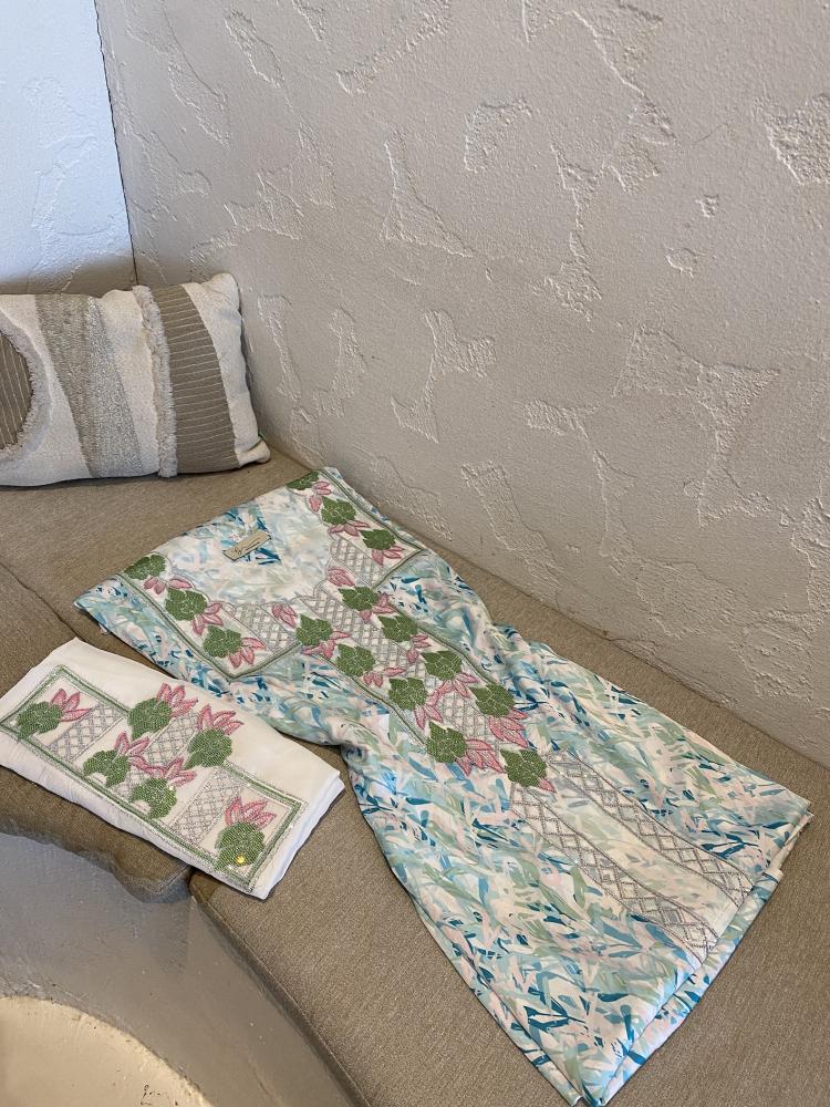 مخور ميثه 2 حرير ايطالي بدون تفصيل والكم قطعتين