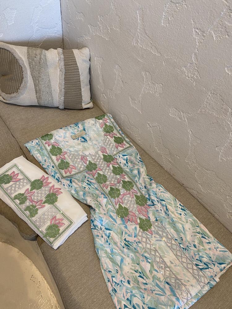 مخور ميثه 2 حرير ايطالي بدون تفصيل والكم قطعتين