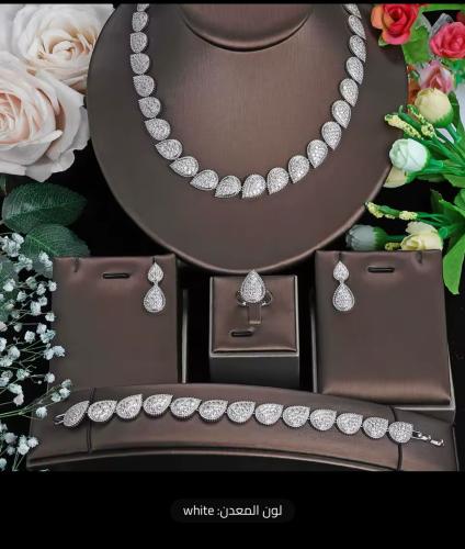اكسسوارات نسائية