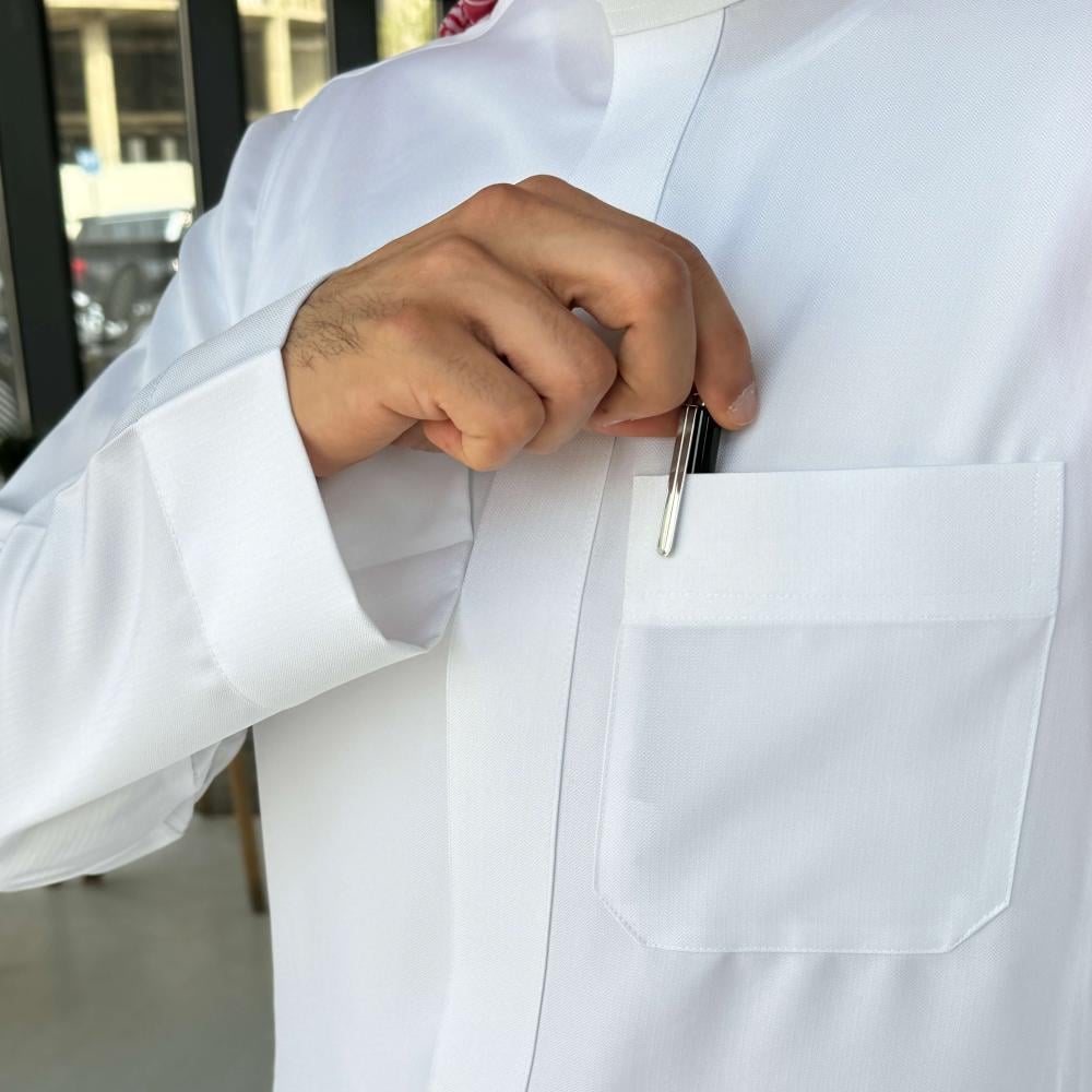 أحدث تصاميم الثياب الرجالية السعودية: فخامة وأناقة لكل مناسبة