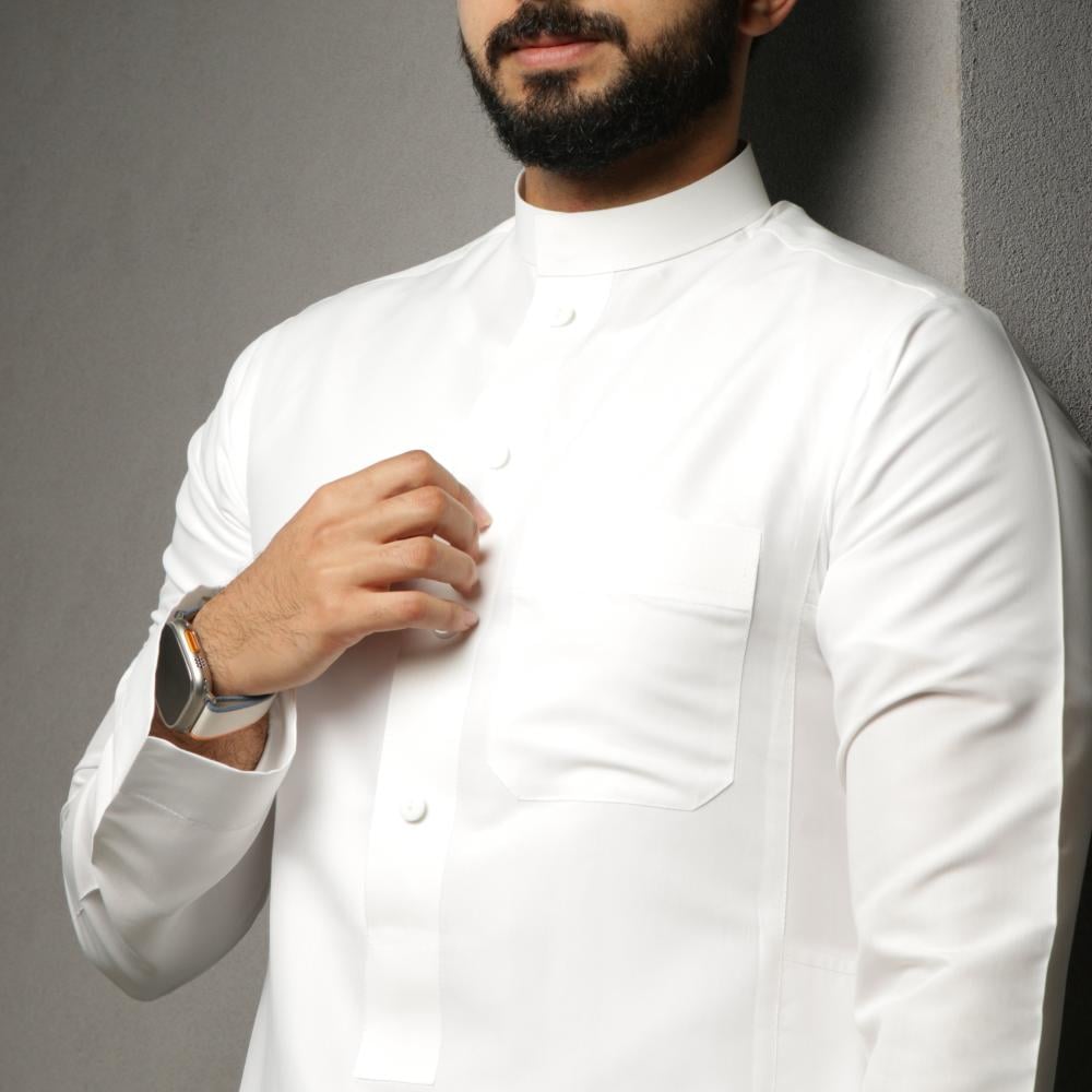 دليل التفصيل: كيفية اختيار الثوب السعودي المثالي للأولاد والرجال