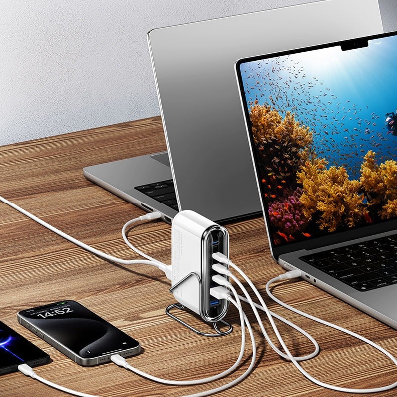 شاحن مكتبي موماكس بـ 6 منافذ MOMAX 120w