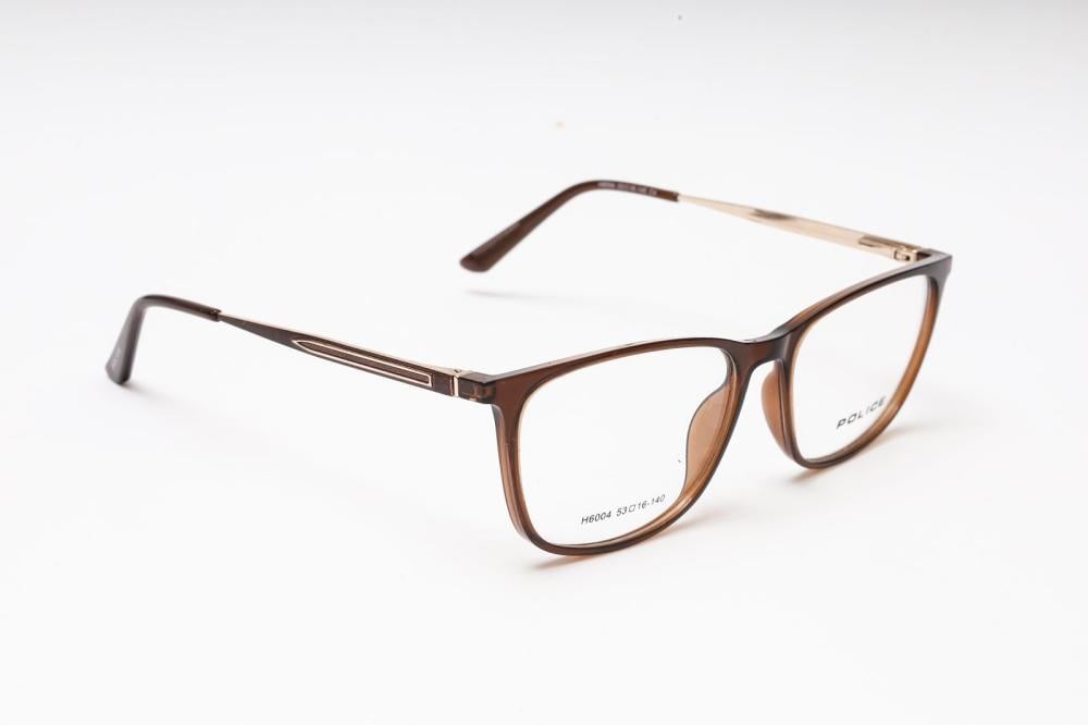 نظارات Police الطبية – تصميم عصري وجودة عالية