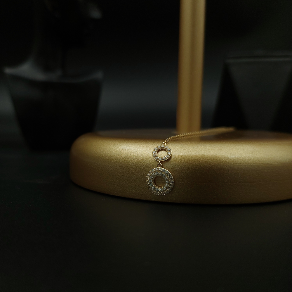 سلسال دائري ذهبي