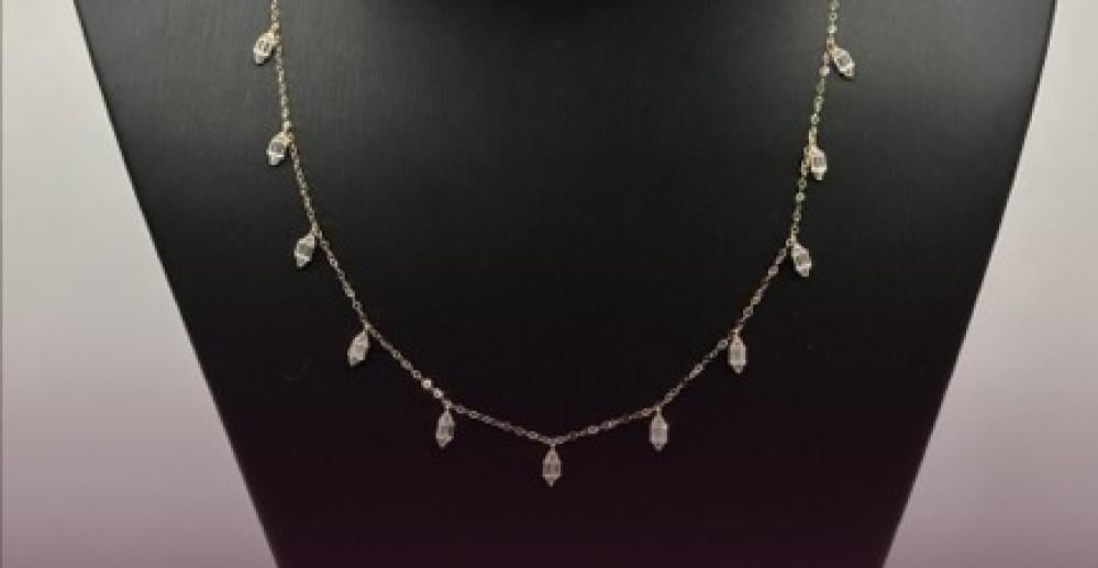 لماذا تُعتبر بلاكات الذهب هدية مثالية؟ أفكار للهدايا الفاخرة