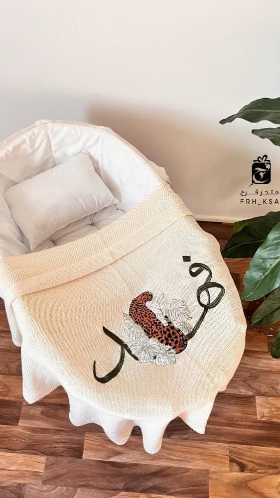 بطانيات مواليد مطرزه