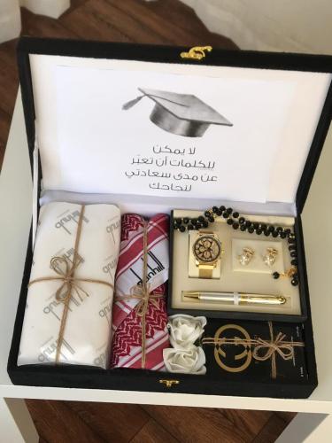 بوكس هدايا تخرج رجالية فخمة لسنه2025-متجر فرح
