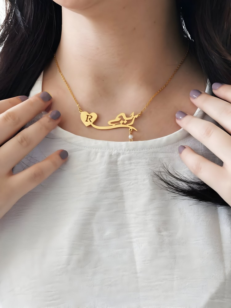 سلسال نسائي مطلي بالذهب