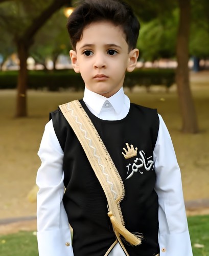 سديري البشت ولادي بالاسم