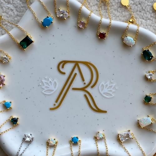 Free size rings