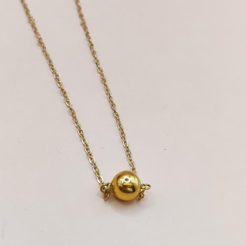 Necklace with pendant 18 Inches 18k