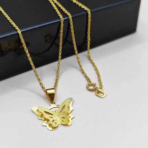 Necklace with pendant 18 Inches 18k