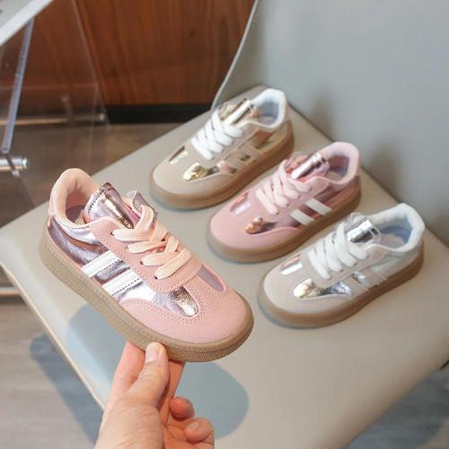 شوزات رياضية