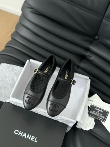 شوز شانيل (Chanel) باليرينا كلاسيكي
