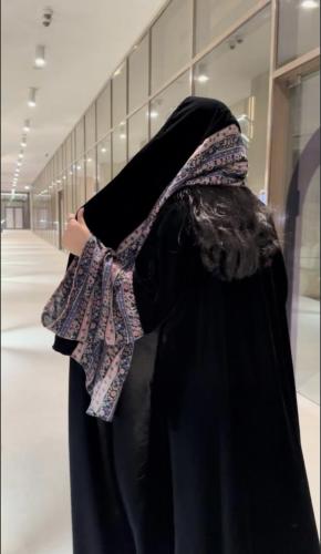 عبايه Ds700