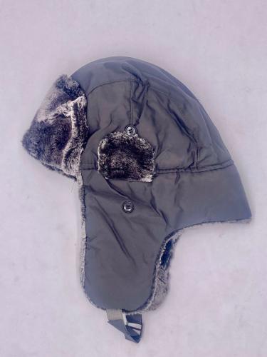 ايس كاب رمادي رصاصي شتوي