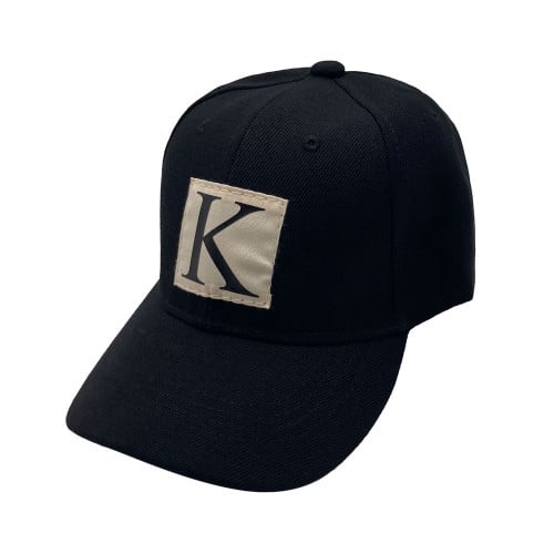 كاب حرف K  أسود مقوس