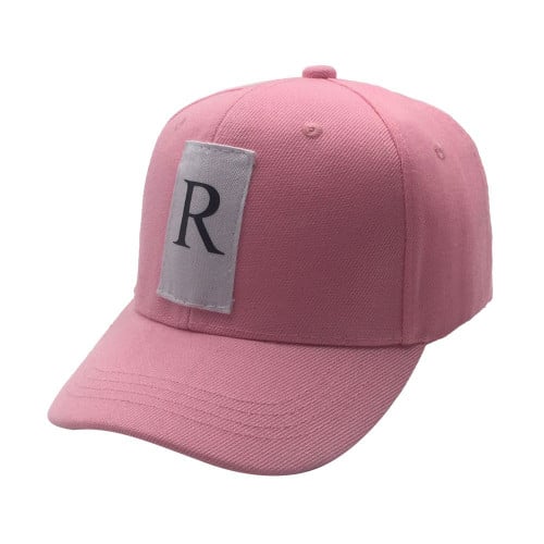 كاب حرف R وردي مقوس