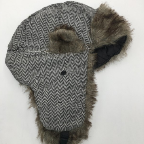 ايس كاب رمادي مخطط شتوي