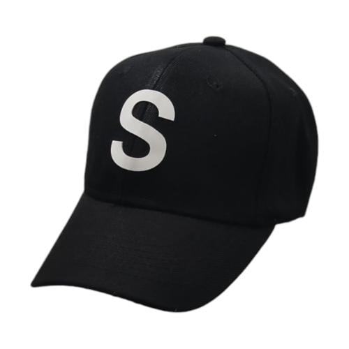 كاب حرف S  أسود مقوس