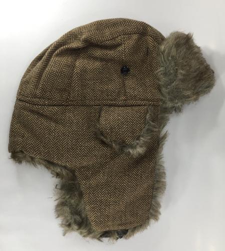 ايس كاب روسي بني مخطط شتوي